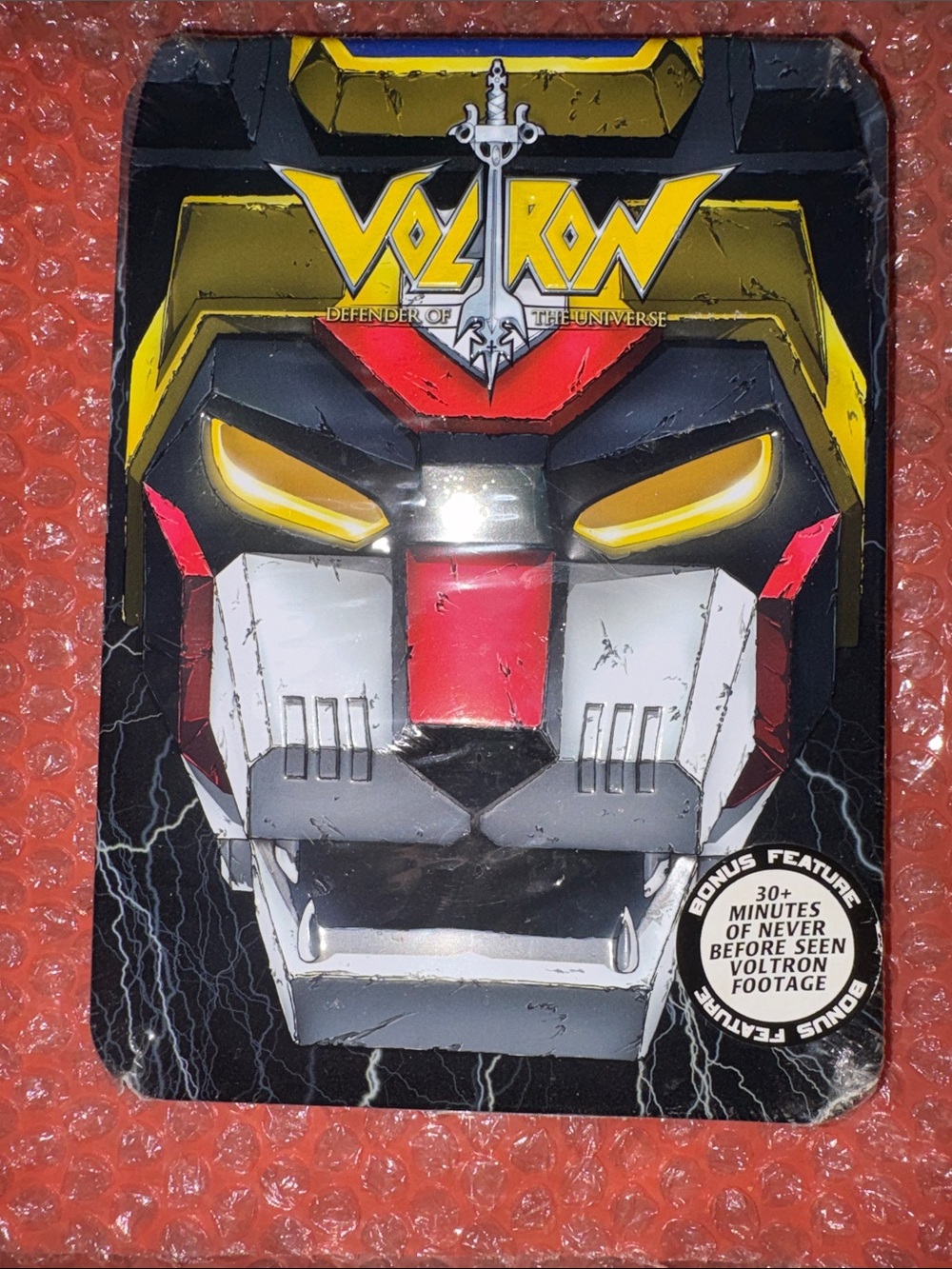 EPISODES 60-72 Voltron Collection Five: Black Lion Metal Tin — Black, Red, White